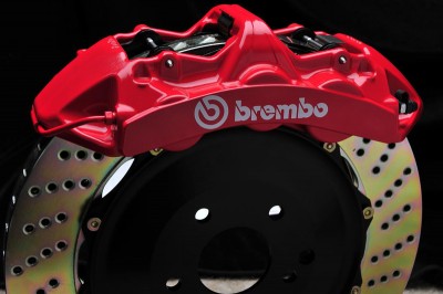 2549_brembo6pistonred.jpg